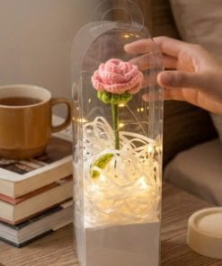 Hoa Hồng Len Handmade Trong Hộp Đèn LED Mới Nhất 2026