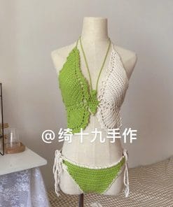 bikini len móc hình cánh bướm